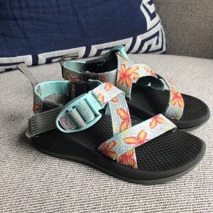 Chaco toddler girl